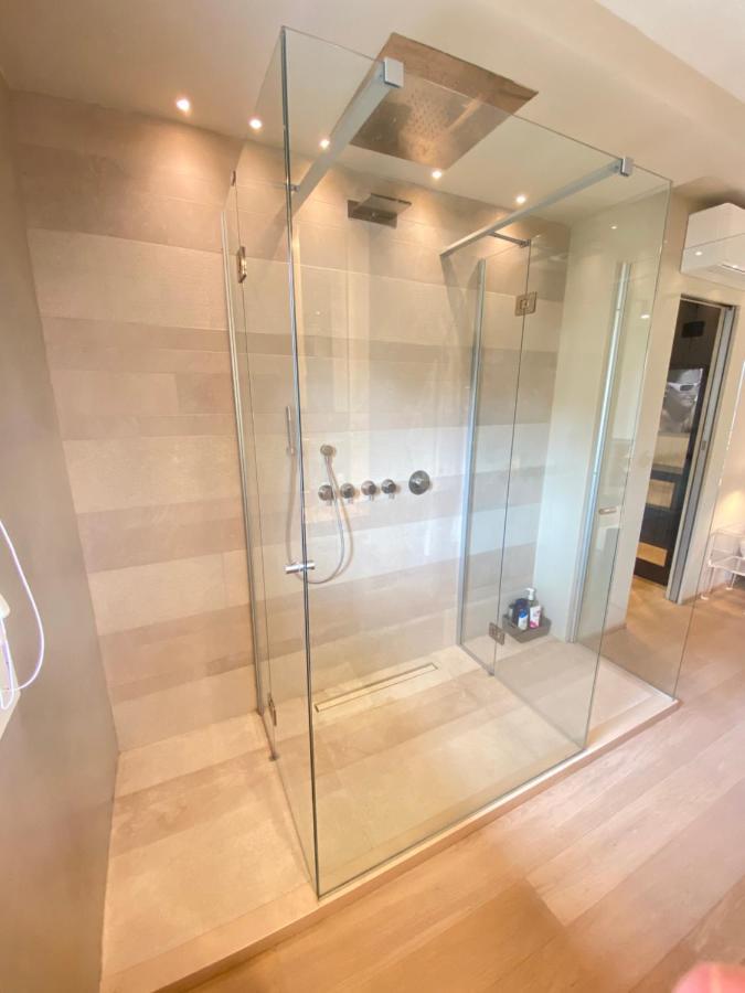 Design & Mountain View Bedroom Aosta Bagian luar foto