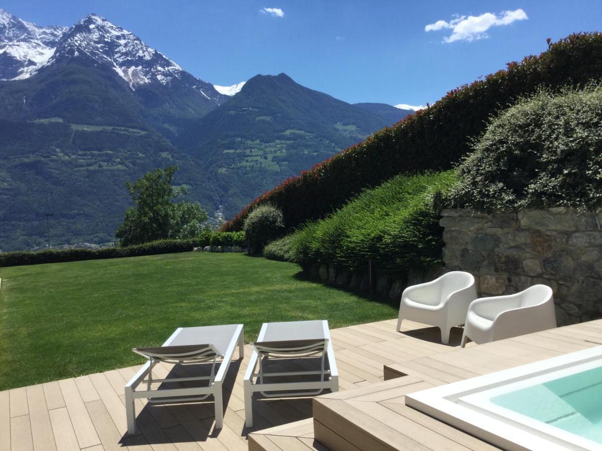 Design & Mountain View Bedroom Aosta Bagian luar foto